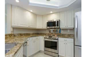 MLS# R10636773, Vero Beach, Florida 32963
