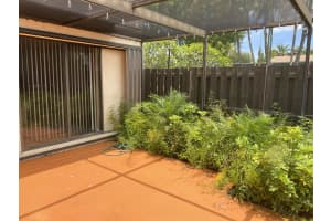 4253 Landar Dr, Lake Worth, FL 33463, Sold 08/21/20