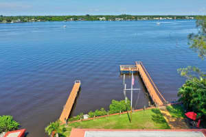 1999 SW Palm City Rd, Stuart, FL 34994, Sold 08/10/20