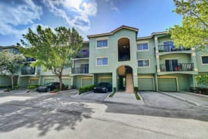 360 Crestwood Cir, Royal Palm Beach, FL 33411, Sold 09/23/20