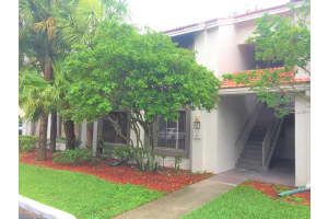 3237 Coral Lake Way, Coral Springs, FL 33065, Sold 11/24/20