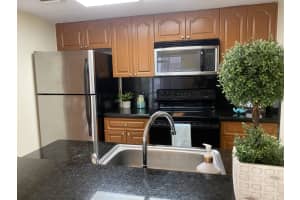 3237 Coral Lake Way, Coral Springs, FL 33065, Sold 11/24/20