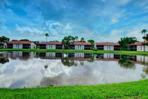 10439 S Circle Lake Dr, Boynton Beach, FL 33437, Sold 09/16/20