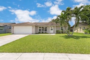 7660 Woodland Creek Ln, Lake Worth, FL 33467, Sold 08/31/20