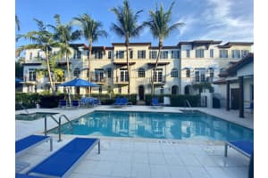 Estancia Wy, Boynton Beach, FL 33435, Sold 01/28/21