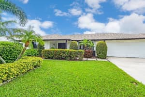 5115 Woodstone Cir E, Lake Worth, FL 33463, Sold 08/17/20