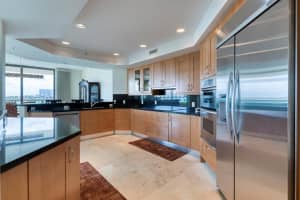 3630 Gardens Pkwy #601c, Palm Beach Gardens, FL 33410, Sold 04/16/21