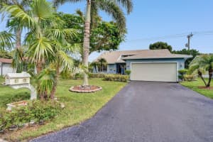 10020 NW 70th St, Tamarac, FL 33321, Sold 08/28/20