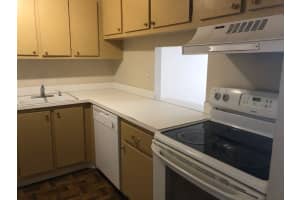 470 Executive Center Dr, West Palm Beach, FL 33401, Sold 09/24/20