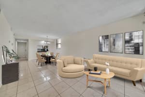8437 Forest Hills Dr, Coral Springs, FL 33065, Sold 09/18/20