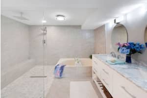 6354 Las Flores Dr, Boca Raton, FL 33433, Sold 04/30/21