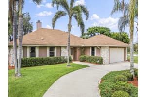 595 W Forest Trail, Vero Beach, FL 32962, Sold 09/04/20