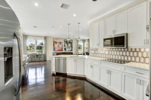7566 Via Luria, Lake Worth, FL 33467, Sold 09/18/20