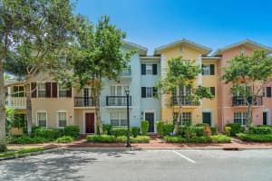 1016 E Heritage Club Cir, Delray Beach, FL 33483, Sold 10/27/20