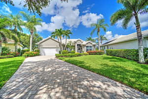 1692 SW Monarch Club Dr, Palm City, FL 34990, Sold 11/19/20