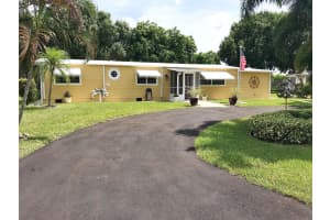 8119 South St, Boca Raton, FL 33433, Sold 01/20/21