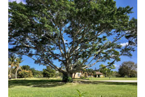 8357 Damascus Dr, Palm Beach Gardens, FL 33418, Sold 08/14/20