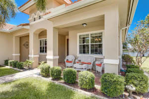 6744 Osage Cir, Greenacres, FL 33413, Sold 10/09/20