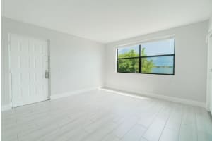 714 Executive Center Dr, West Palm Beach, FL 33401, Sold 09/14/20