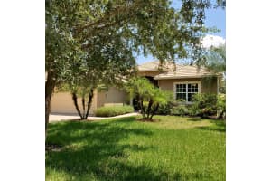 317 NW Sheffield Cir, Port St. Lucie, FL 34983, Sold 08/07/20