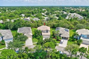 4862 SE Devenwood Way, Stuart, FL 34997, Sold 10/14/20