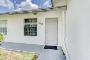 5207 Cannon Way, West Palm Beach, FL 33415, Sold 10/16/20
