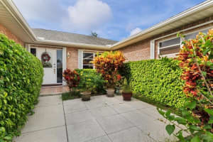 10966 Greentrail Dr S, Boynton Beach, FL 33436, Sold 09/15/20
