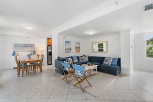 733 N St, West Palm Beach, FL 33401, Sold 09/04/20