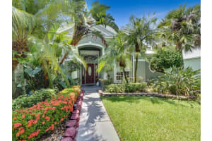 374 NW Dewburry Terrace, Jensen Beach, FL 34957, Sold 08/20/20