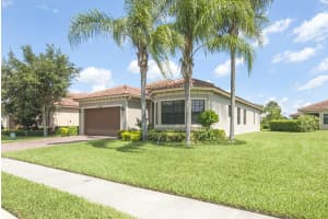MLS# R10638735, Vero Beach, Florida 32967