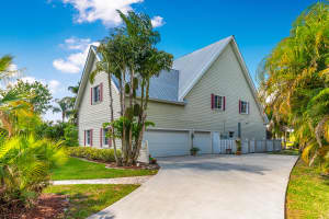 1063 SW Keats Ave, Palm City, FL 34990, Sold 12/02/20