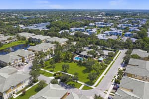 2975 SE Lexington Lakes Dr, Stuart, FL 34994, Sold 09/08/20