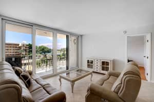 336 Golfview Rd, North Palm Beach, FL 33408, Sold 11/23/20