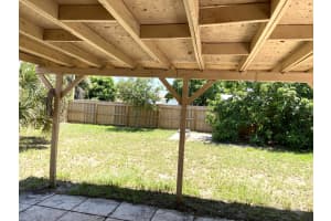 2116 Longwood Rd, West Palm Beach, FL 33409, Sold 08/21/20