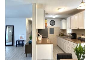 2116 Longwood Rd, West Palm Beach, FL 33409, Sold 08/21/20