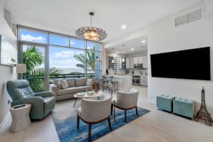 365 SE 6th Ave, Delray Beach, FL 33483, Sold 09/15/20