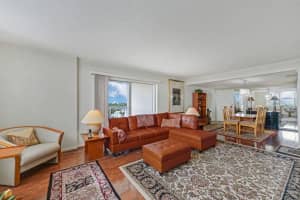 2600 N Flagler Dr, West Palm Beach, FL 33407, Sold 08/03/21