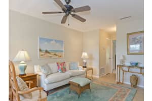 MLS# R10639168, Vero Beach, Florida 32963
