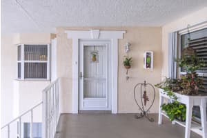 620 E Lake Jasmine Cir, Vero Beach, FL 32962, Sold 10/07/20