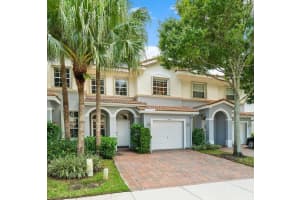 4428 Regal Ct, Delray Beach, FL 33445, Sold 08/28/20