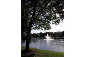 2136 Nova Village Dr, Davie, FL 33317, Sold 01/28/21