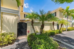 1010 NE 8th Ave #32f, Delray Beach, FL 33483, Sold 01/06/21