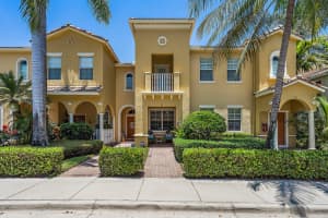 141 Seagrape Dr, Jupiter, FL 33458, Sold 09/30/20