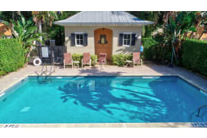 334 E Mallory Cir, Delray Beach, FL 33483, Sold 11/09/20