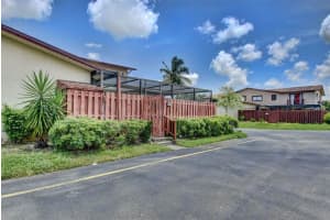 4192 Landar Dr N, Lake Worth, FL 33463, Sold 08/31/20
