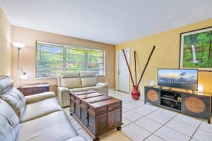 1550 NE 191st St, Miami, FL 33179, Sold 10/06/20