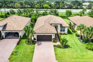 4989 Manchia Dr, Lake Worth, FL 33463, Sold 12/01/20