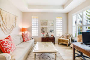 4989 Manchia Dr, Lake Worth, FL 33463, Sold 12/01/20