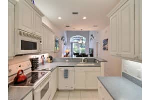 909 Bahia Mar Rd, Vero Beach, FL 32963, Sold 09/30/20