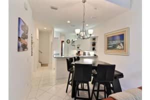 909 Bahia Mar Rd, Vero Beach, FL 32963, Sold 09/30/20